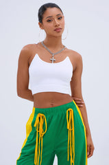 INVISIBLE STRAP CROPPED TANK TOP