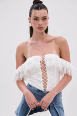ARIELLE LACE BODYSUIT IN WHITE