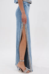 POPPING OUT RHINESTONE DENIM PANT