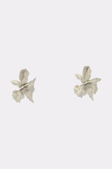 NEVER SETTLE EARRING