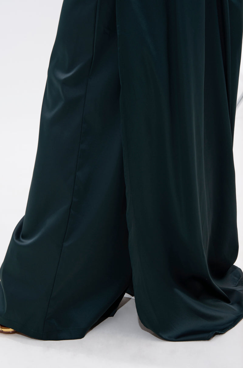 LOOK AT ME GO TROUSER WITH TAIL