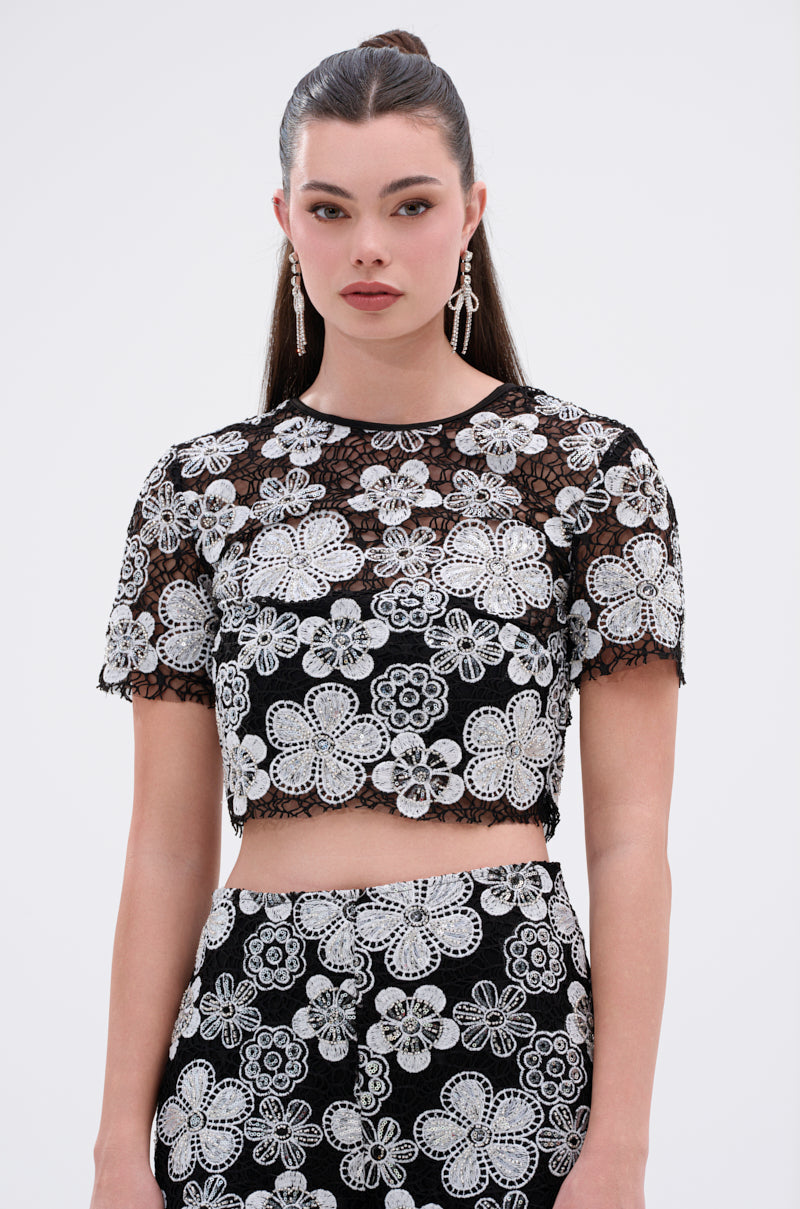FLORAL SEQUIN MESH SHORT SLEEVE BLOUSE
