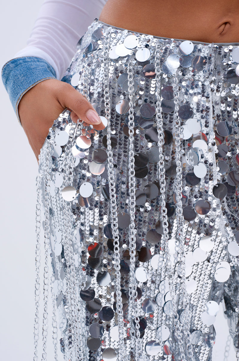 EXPENSIVE TASTE STRETCHY SEQUIN CHAIN PANTS