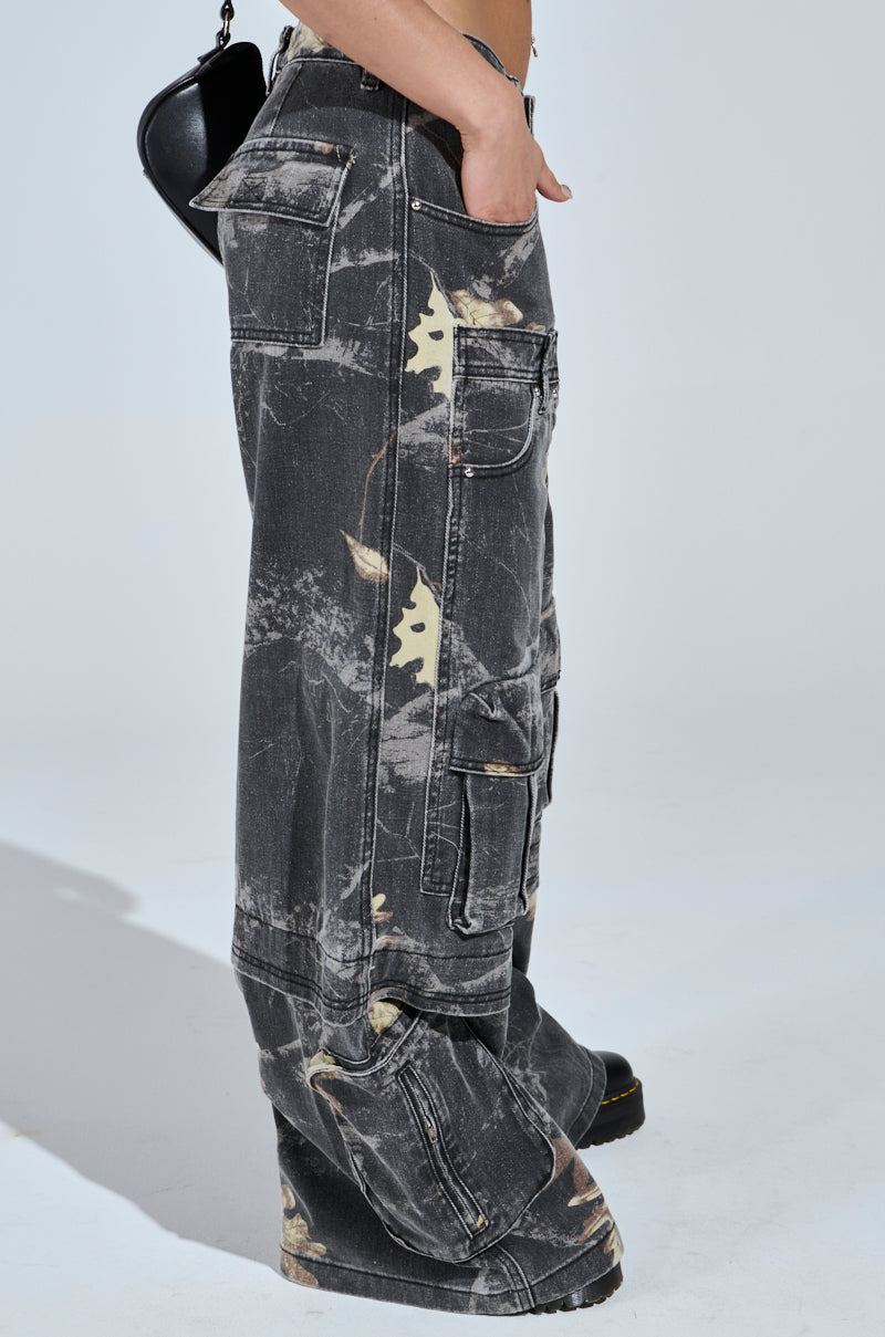 DOWN AND DIRTY CARGO CAMO PANT