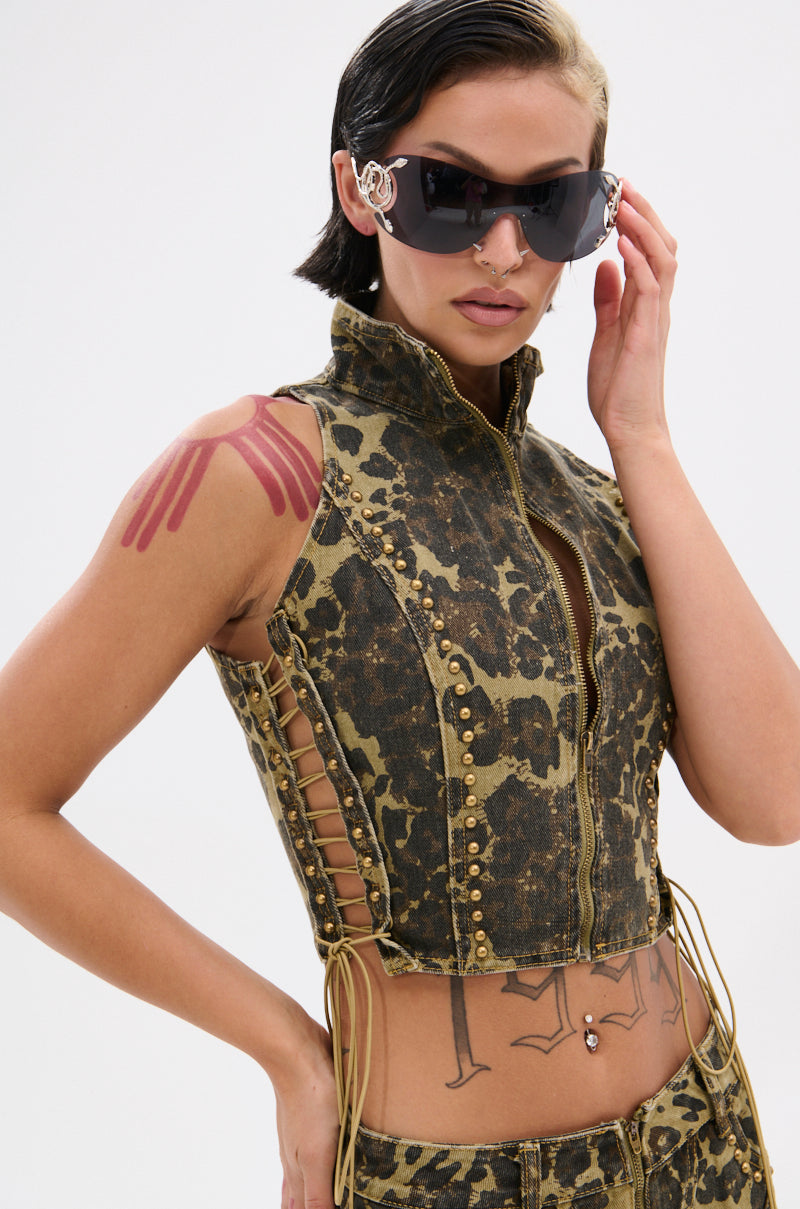 DARIA STUDDED CAMO SIDE LACE TOP