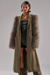 LOLITA FUR SLEEVE TRENCH