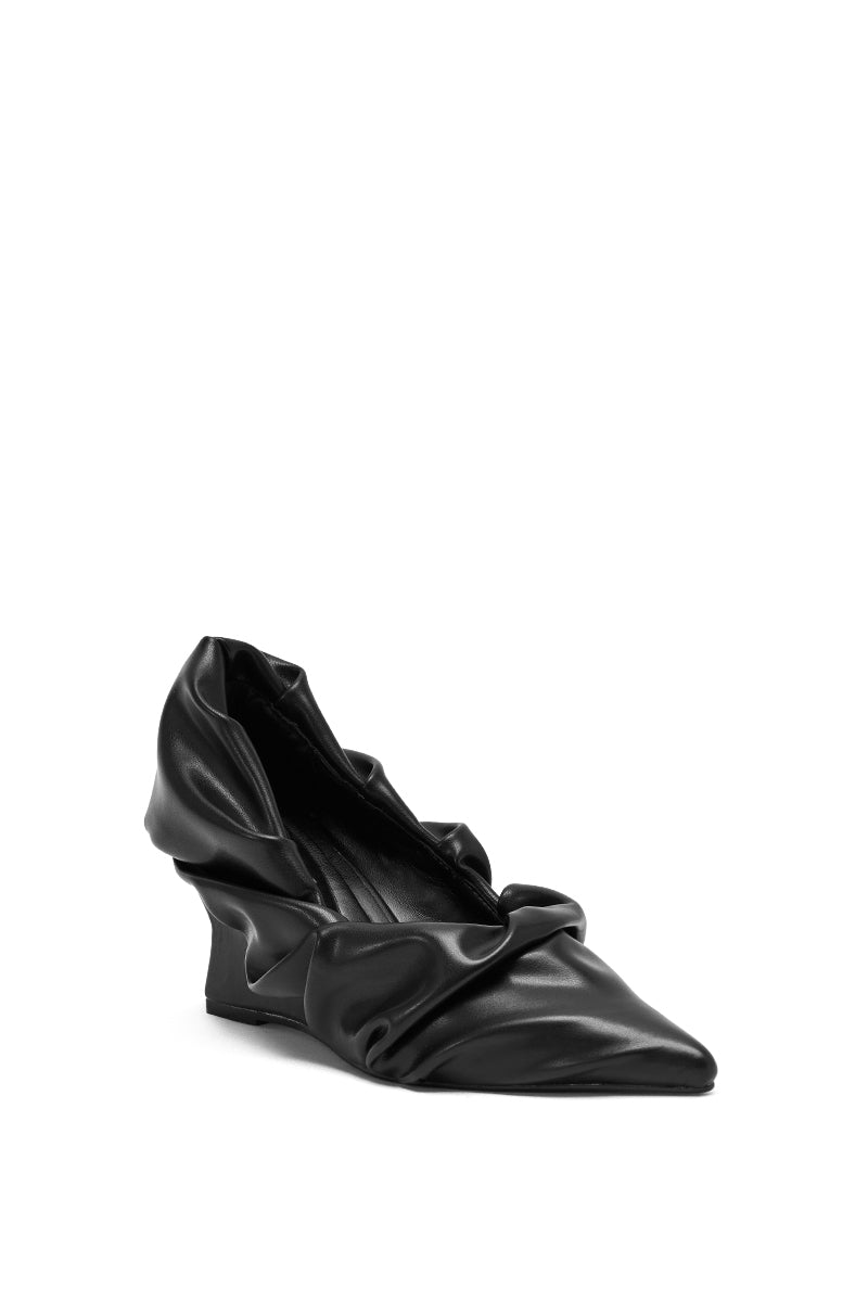 AZALEA WANG AICHA BLACK RUCHED WEDGE PUMP