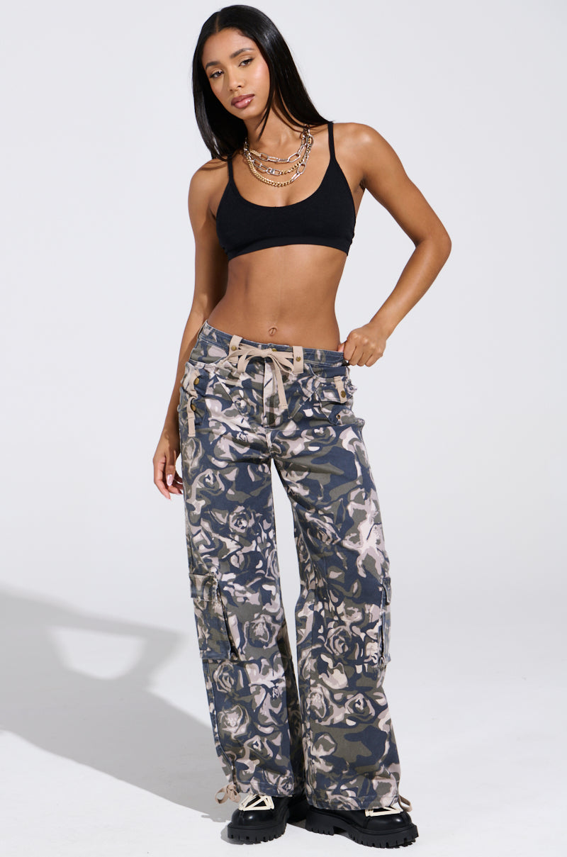 ON TOP OF IT WASHED CAMO JOGGER