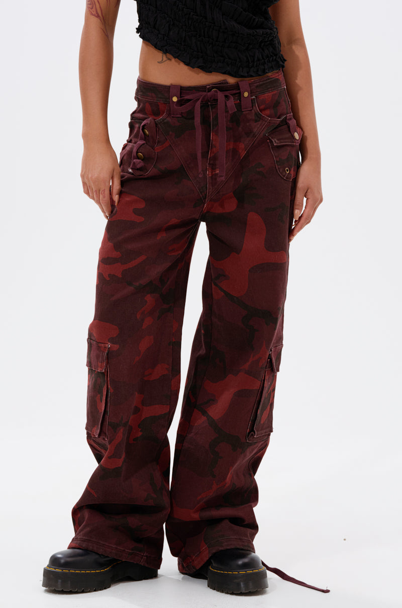CANT SEE ME BURGUNDY CAMP CARGO JOGGER