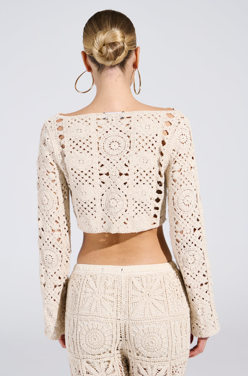 CROCHET KNIT CROP TOP