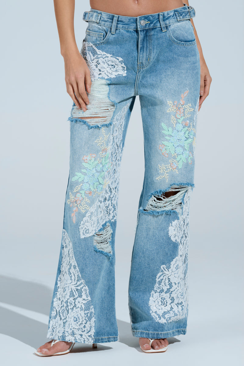 PICKING PETALS FLORAL AND LACE DETAIL DENIM PANTS