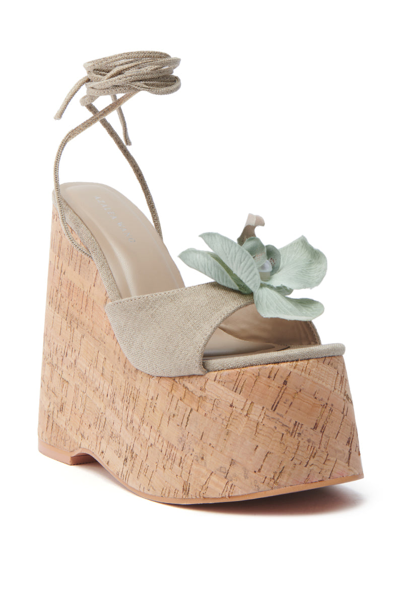 AZALEA WANG DALEYZA GREEN FLORAL WEDGE SANDAL