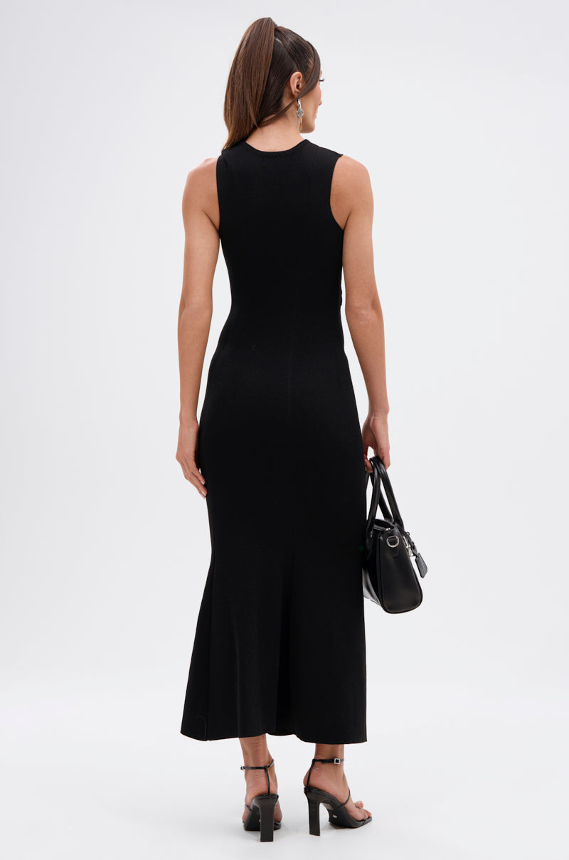 NOT TOO CASUAL KNIT MAXI DRESS IN BLACK