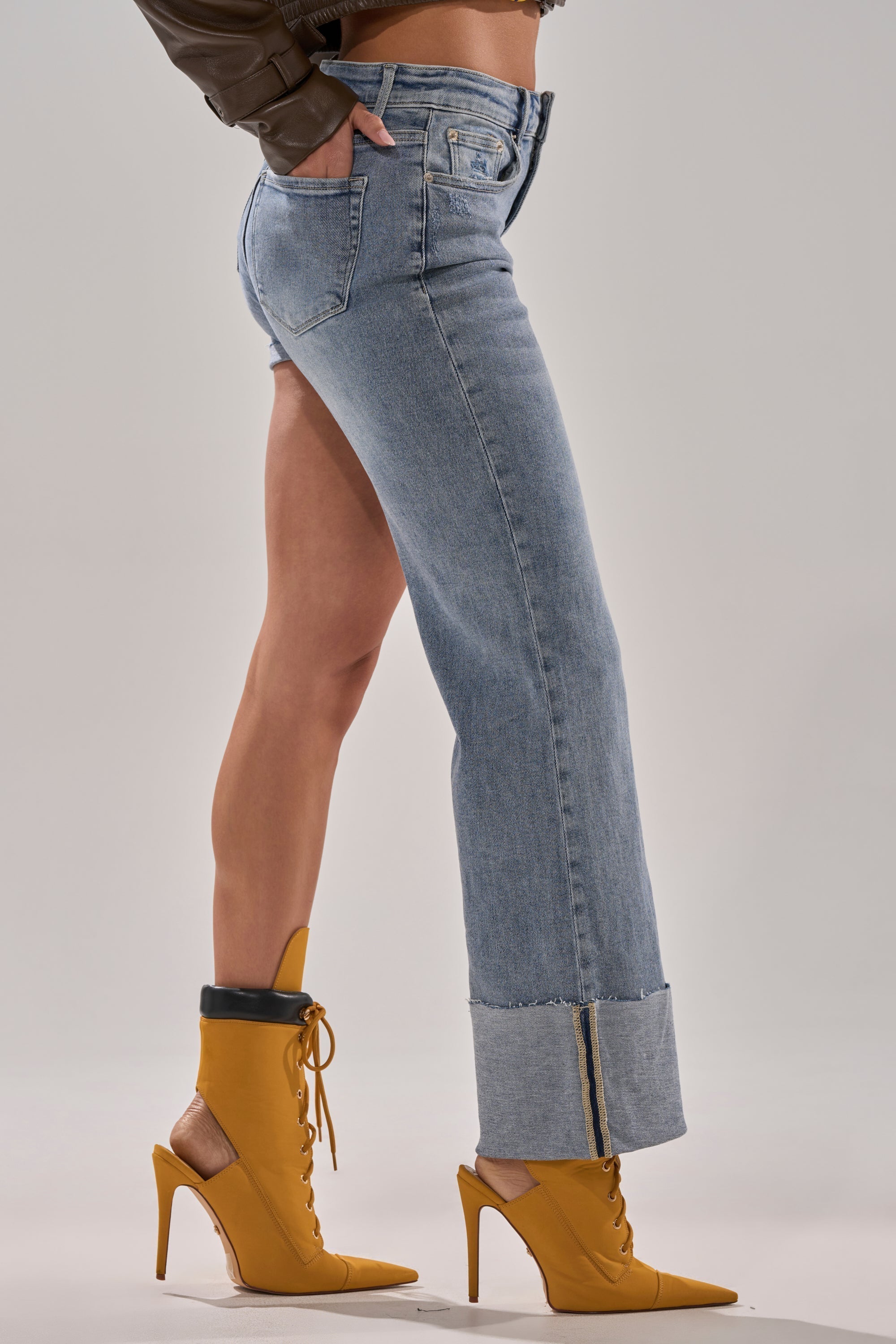 BOTH SIDES OF ME DENIM