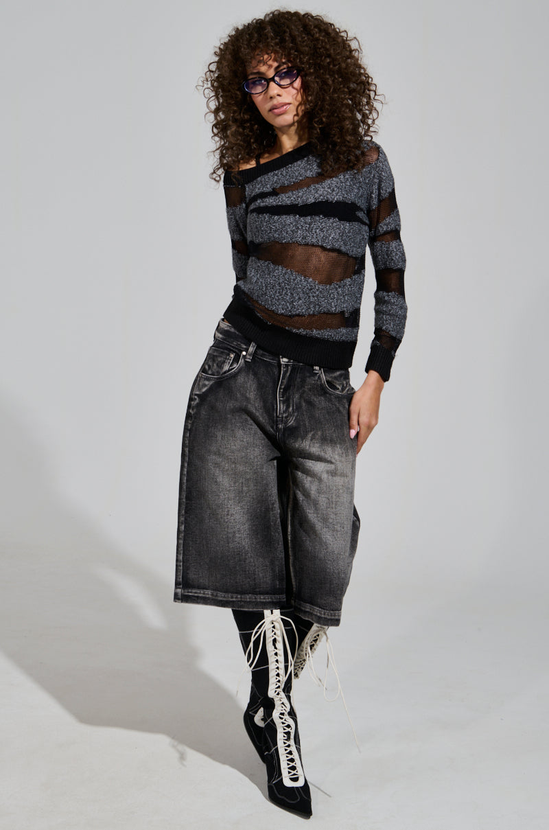 KASHA CREWNECK SWEATER IN GREY