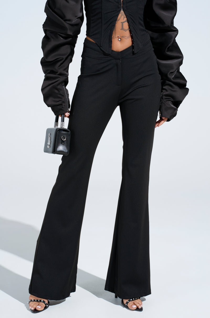 FEELING EXTRA FLARE PANT