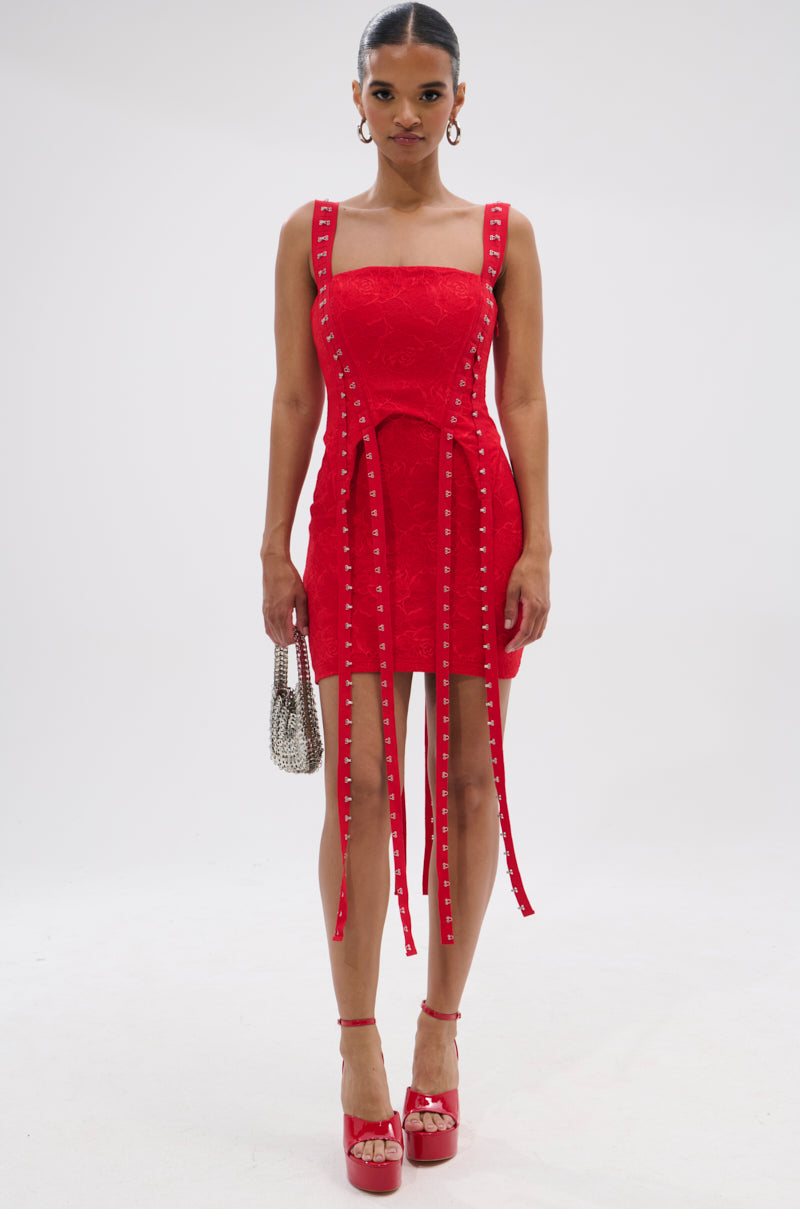 I KNOW YOU MISS ME CORSETED LACE MINI DRESS IN RED