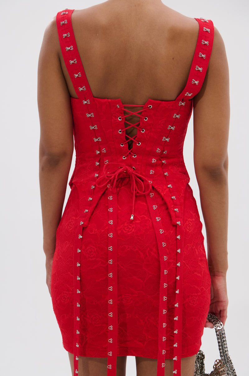 I KNOW YOU MISS ME CORSETED LACE MINI DRESS IN RED