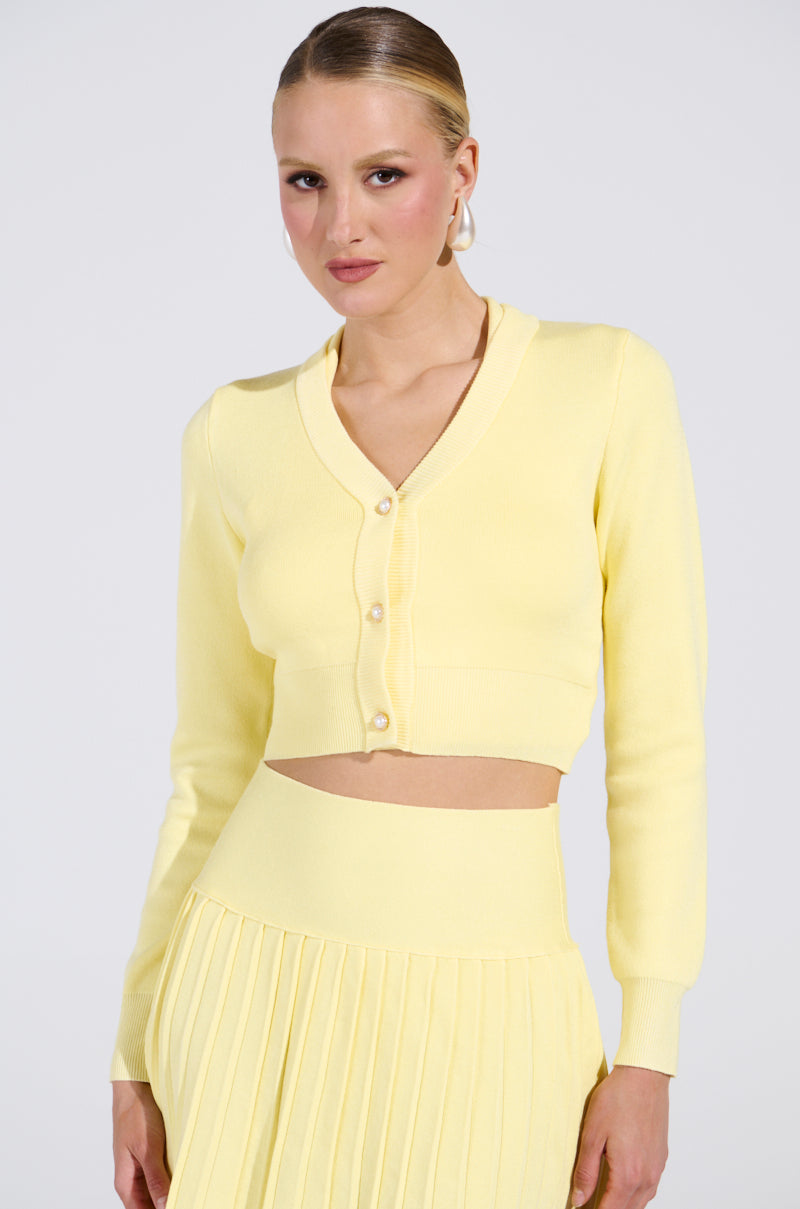 LEMONY EMILY CROPPED LIGHT WEIGHT CARDIGAN IN YELLOW