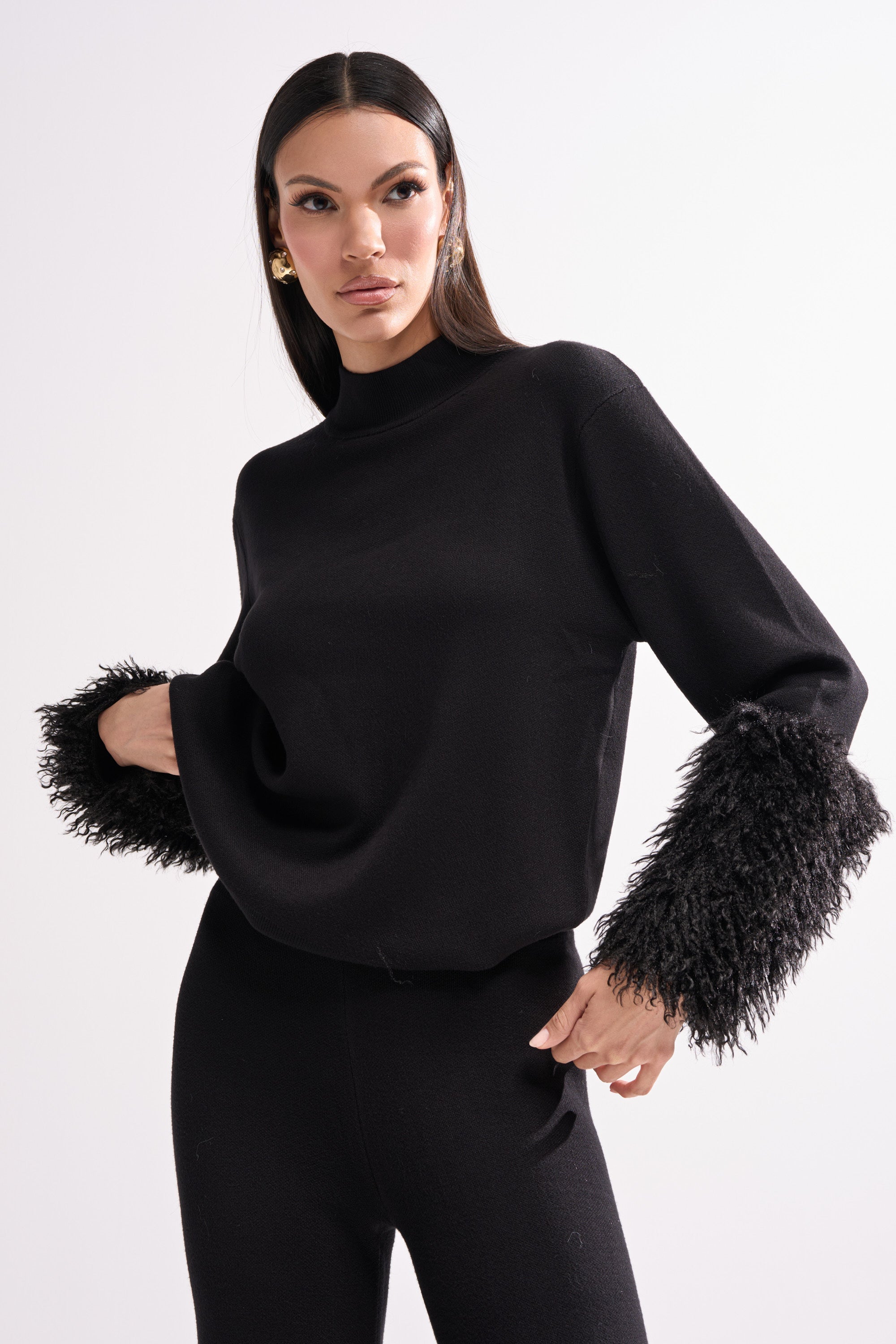 COZY VIBES SWEATER WITH FUR CUFF IN BLACK