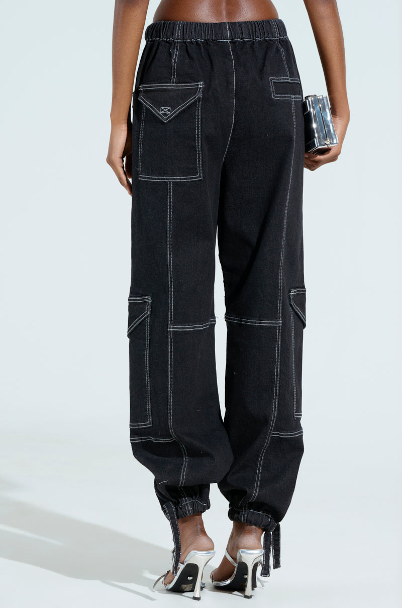 BOUNDLESS CINCH PANT