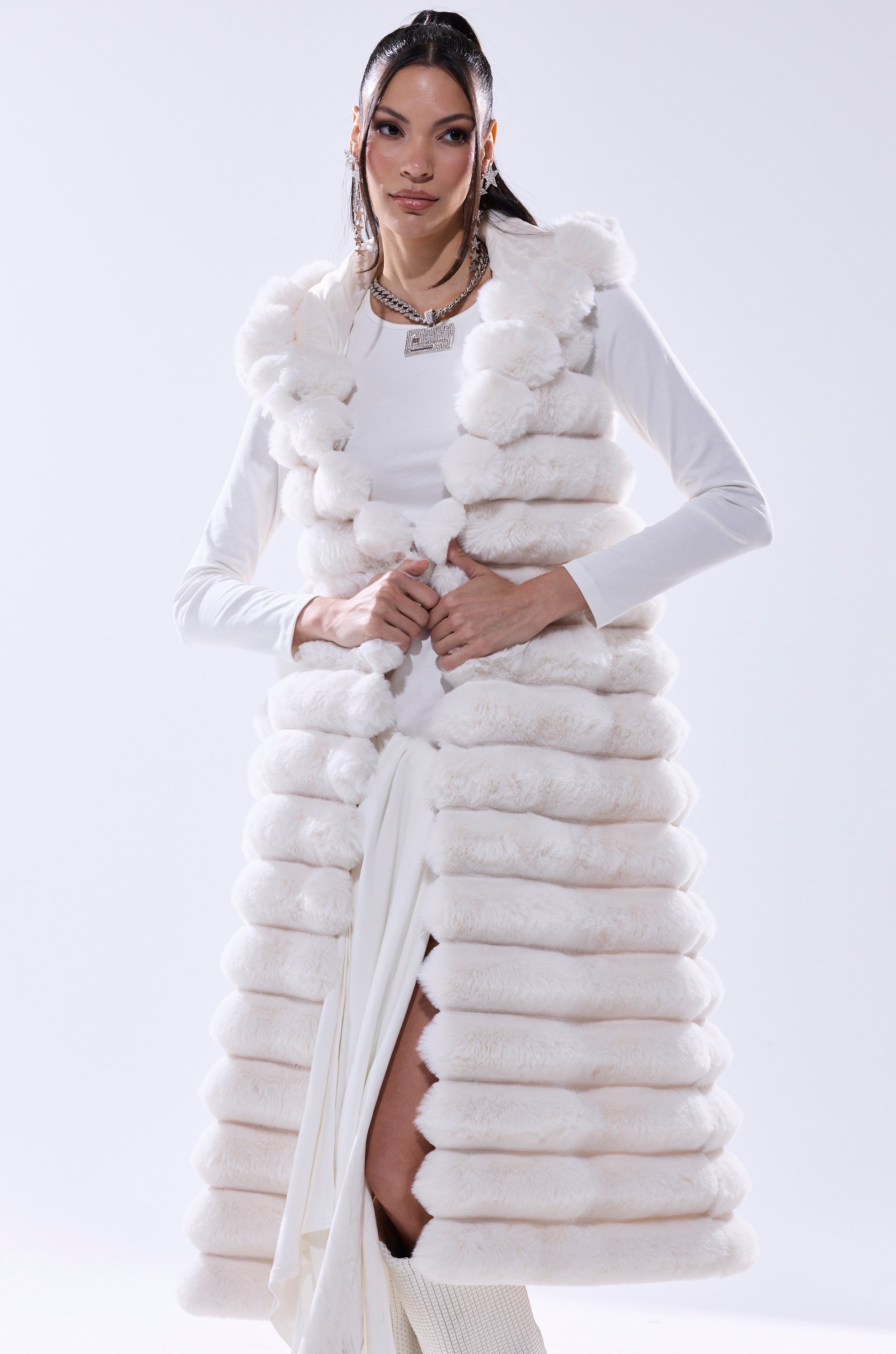 POPPY FAUX FUR HOODED VEST