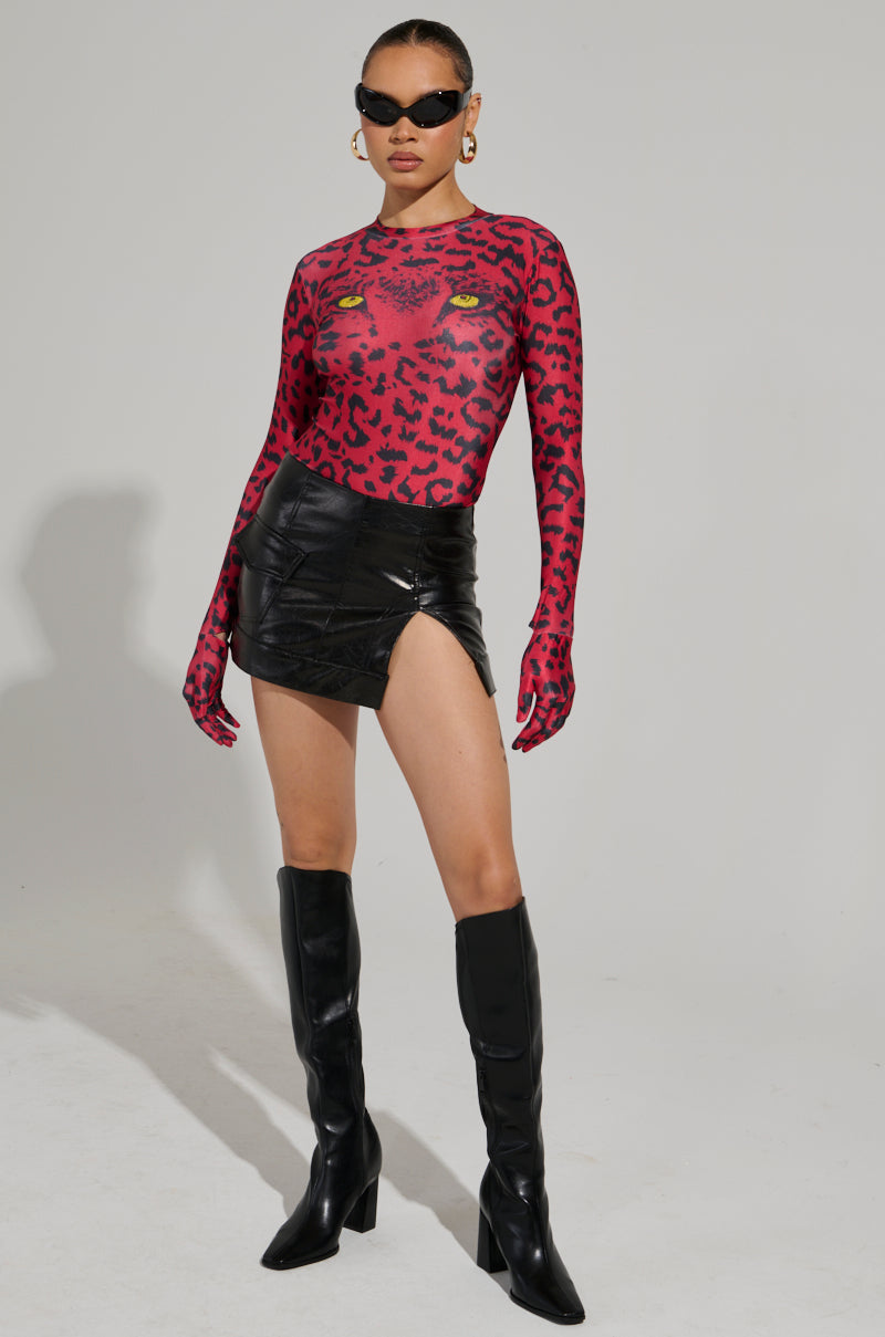 HERE KITTY GLOVED CHEEKY BODYSUIT IN BURGUNDY