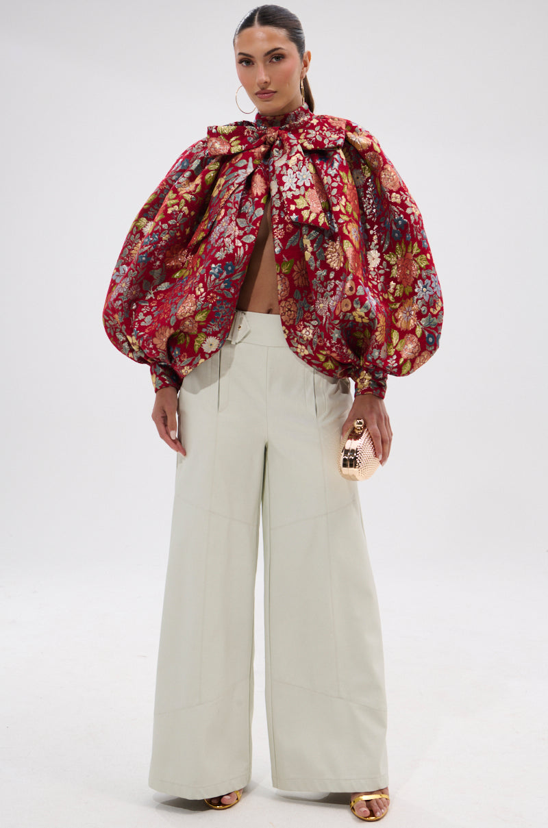 ETHEREAL FLORAL PUFF SLEEVE BROCADE TOP