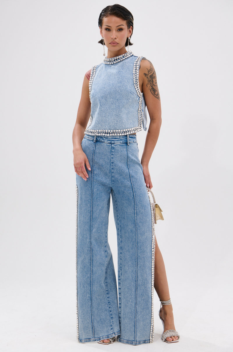 POPPING OUT RHINESTONE DENIM BLOUSE