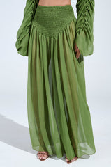LAURA RUCHED PALAZZO PANT IN GREEN