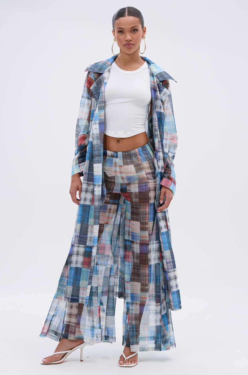 LIVING THE LIFE PLAID MESH TRENCH