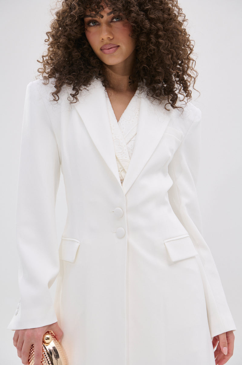 PERFECT FIT SLEEK TRENCH