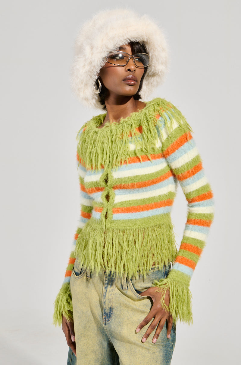 COZY AND CUTE SWEATER