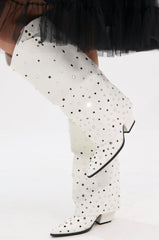 AZALEA WANG MADLOCK WHITE EMBELLISHED WESTERN BOOT