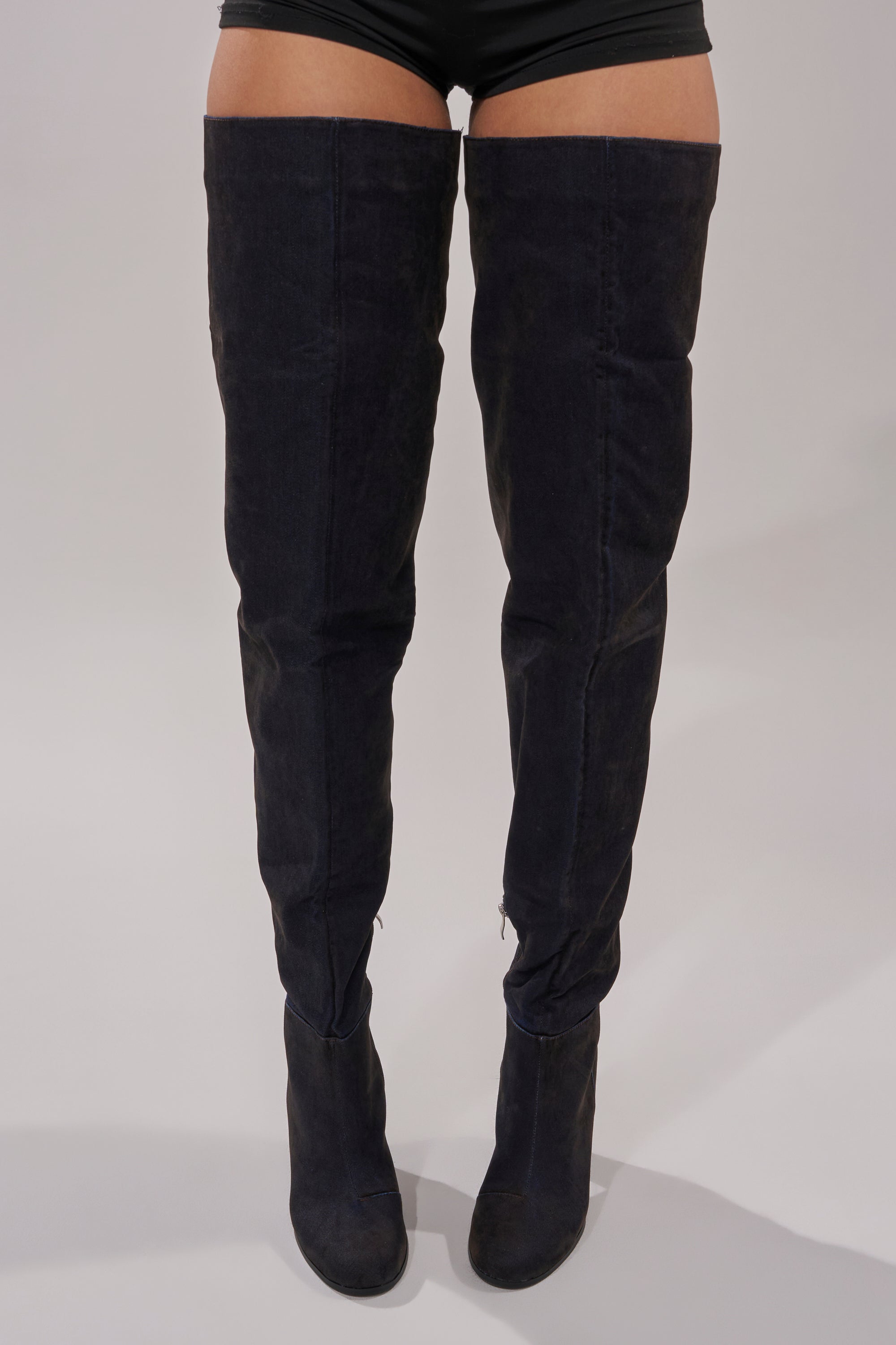 AZALEA WANG NANETTE BLACK DENIM SLOUCHY BLACK ROUND TOE CHUNKY BOOT