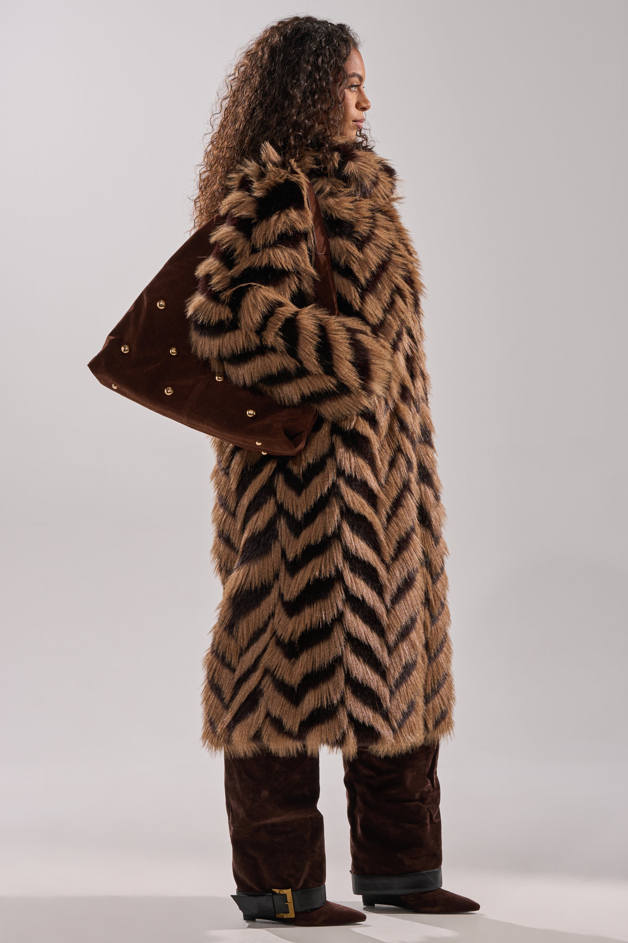 AUTUMN FAUX FUR COAT
