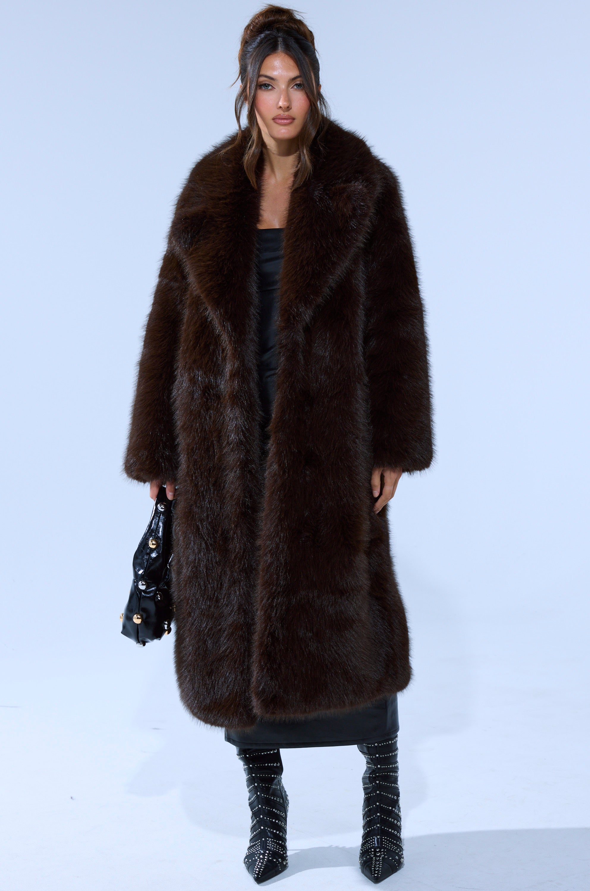 OSLO FAUX FUR COAT IN CHOCOLATE