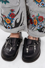 AZALEA WANG RESTER BLACK HARDWARE EMBELLISHED MULE