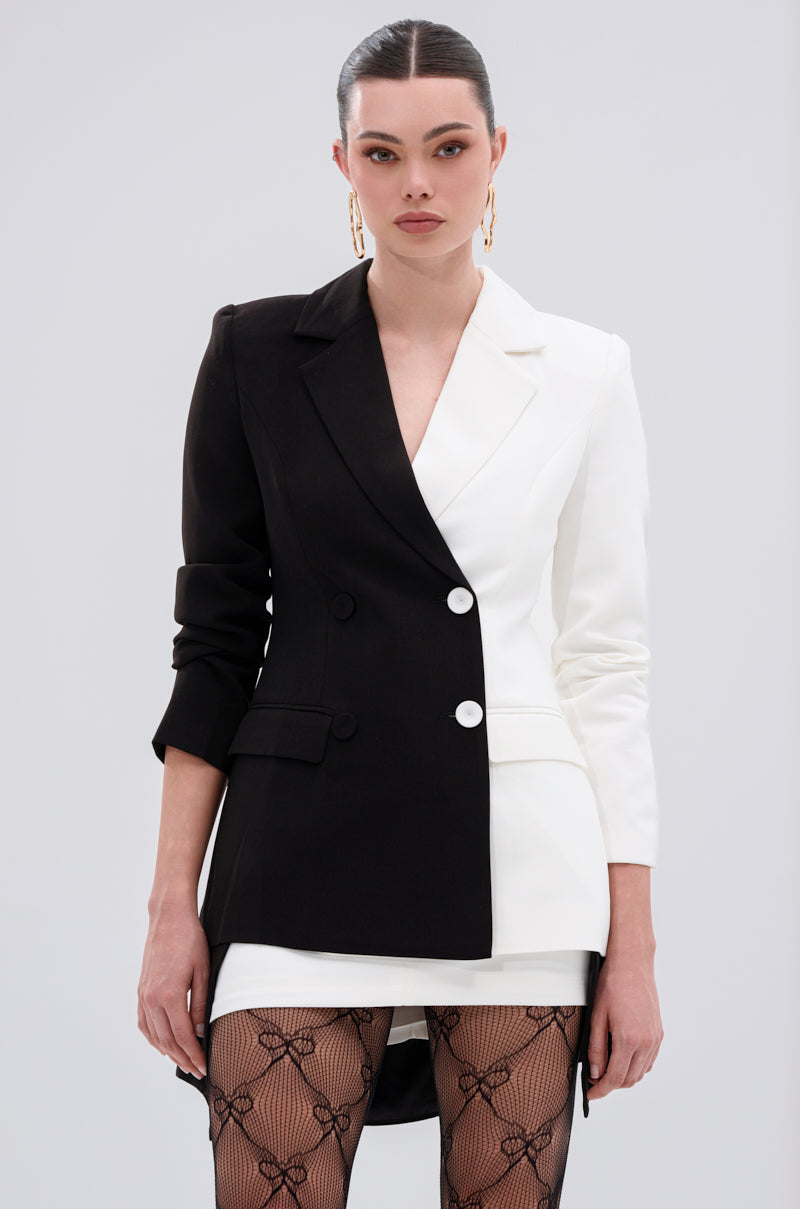 LIKE A GLOVE DOUBLE BREASTED BLAZER