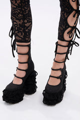 AZALEA WANG SPREENE FRILL LACE PUMP IN BLACK