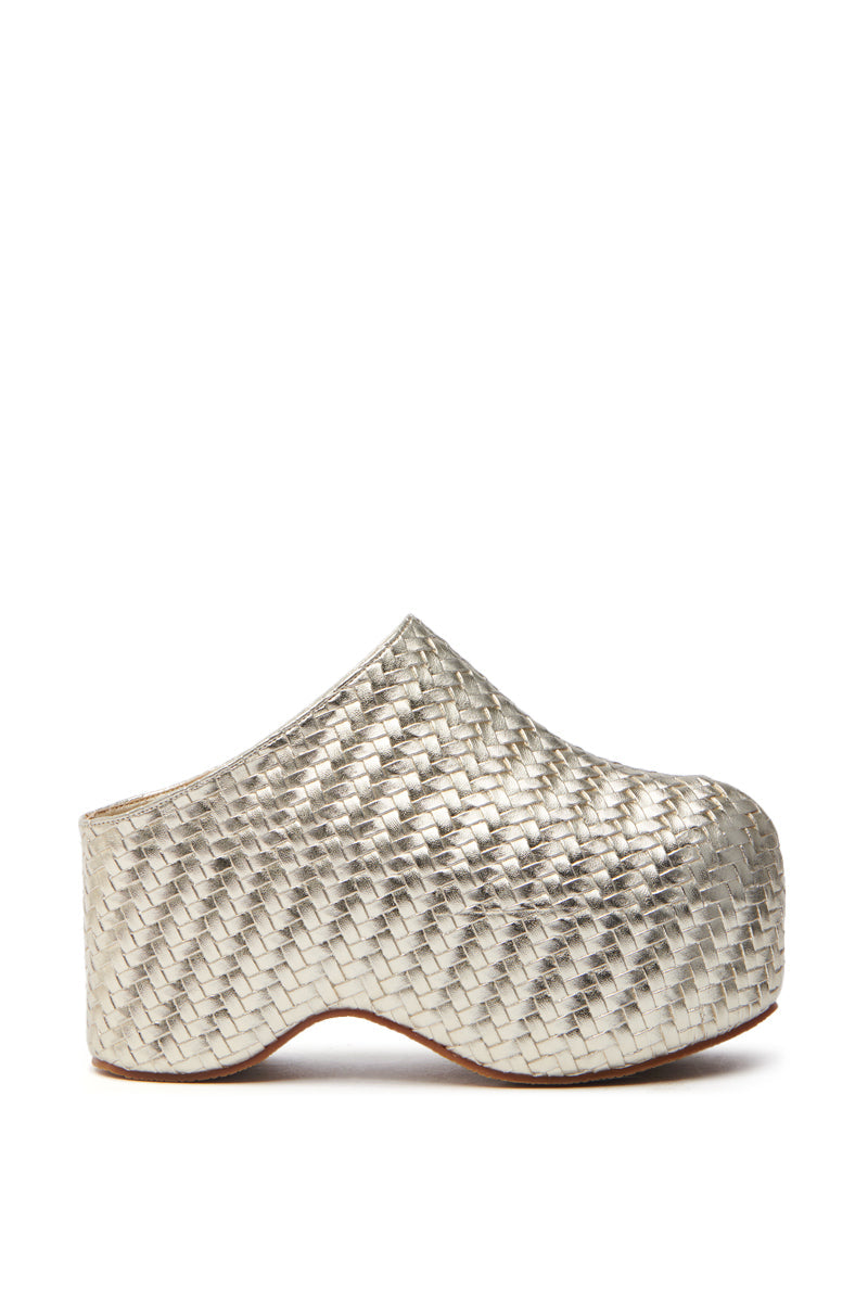 AZALEA WANG TEATREE GOLD WOVEN CLOG