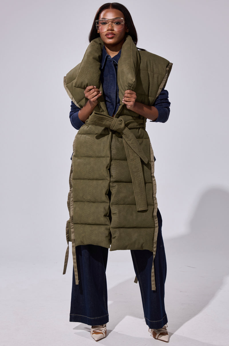 PILOT JONES LONGLINE PUFFER VEST IN CROC SUEDE
