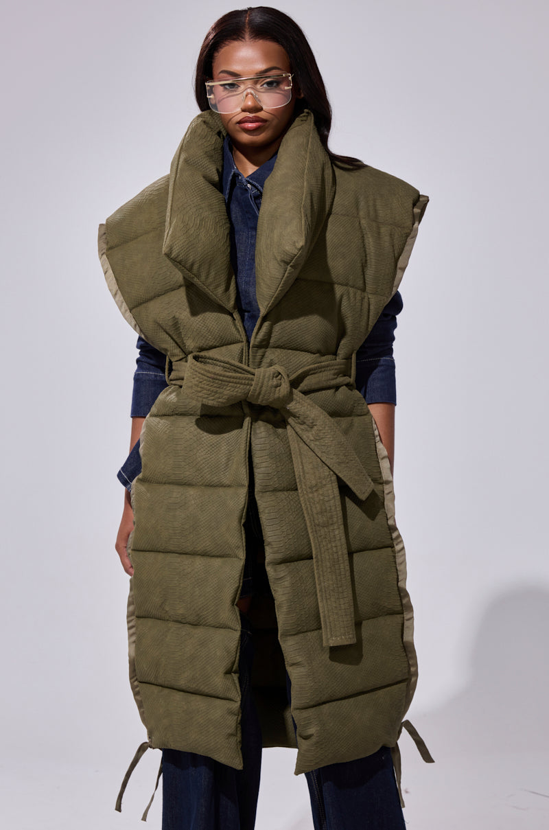 PILOT JONES LONGLINE PUFFER VEST IN CROC SUEDE