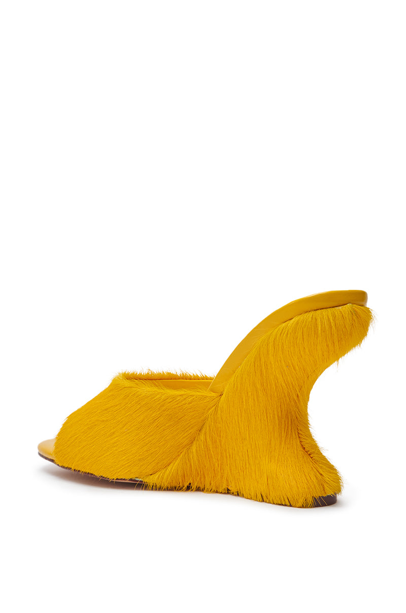 AZALEA WANG VASA MUSTARD OPEN TOE SANDAL