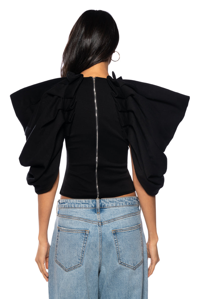 ANNIKA STATEMENT SLEEVE TOP