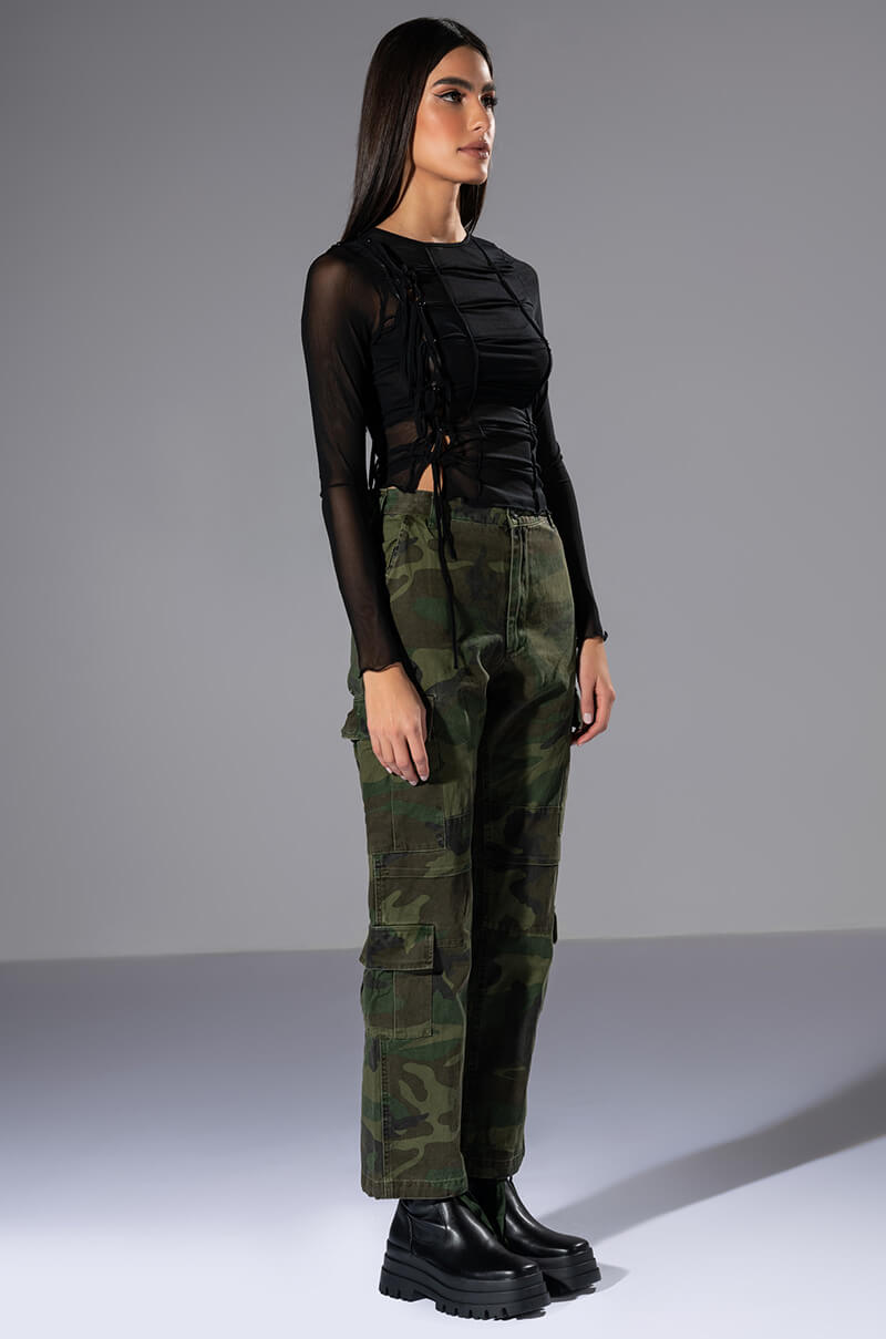 ATTENTION LONG SLEEVE MESH TOP