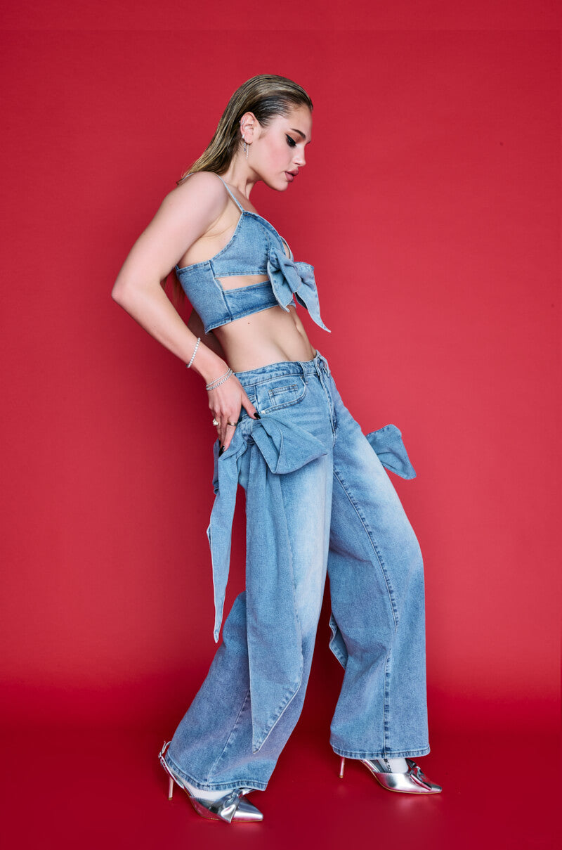 AVIVA BOW DETAIL WIDE LEG JEAN