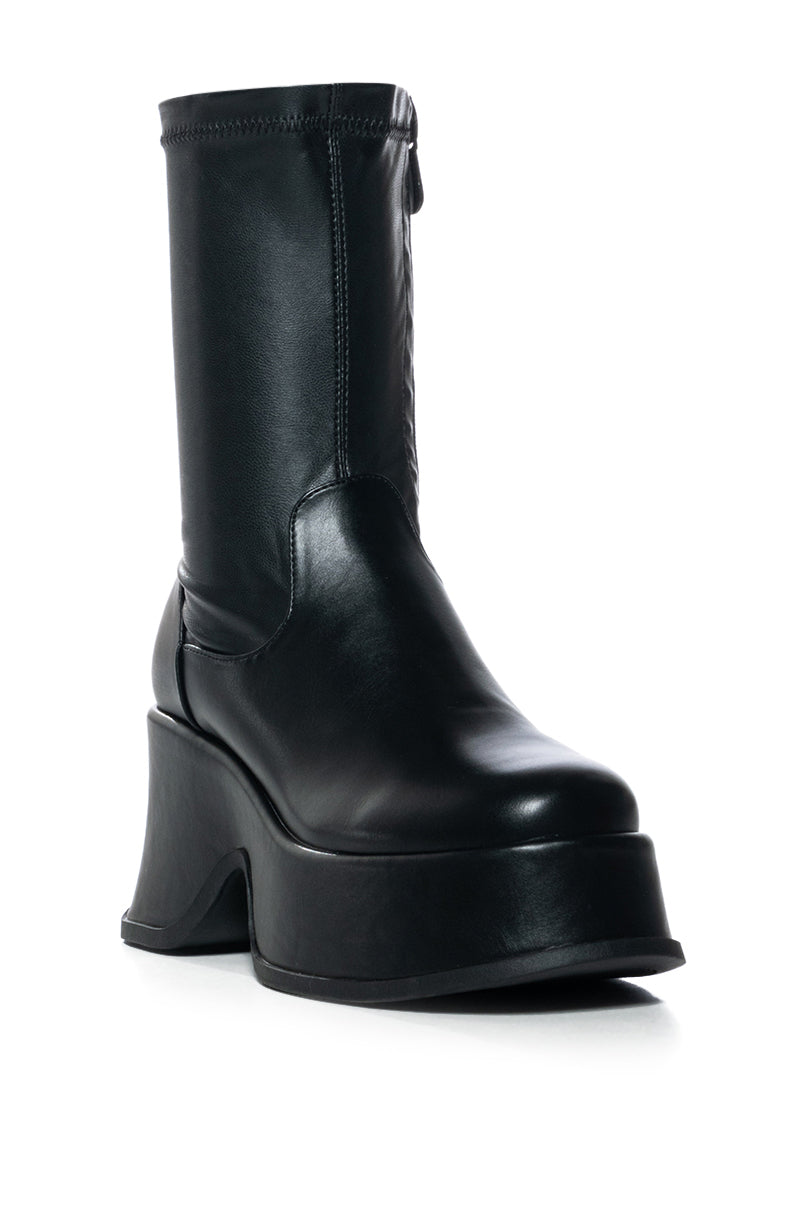 AZALEA WAND MIMMA BLACK FUTURISTIC BOOTIE