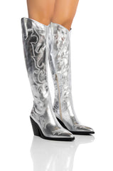 AZALEA WANG MIMI METALLIC WESTERN BOOT IN SILVER