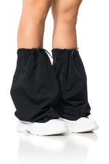 AZALEA WANG AIRLEA BAGGY SNEAKER IN BLACK